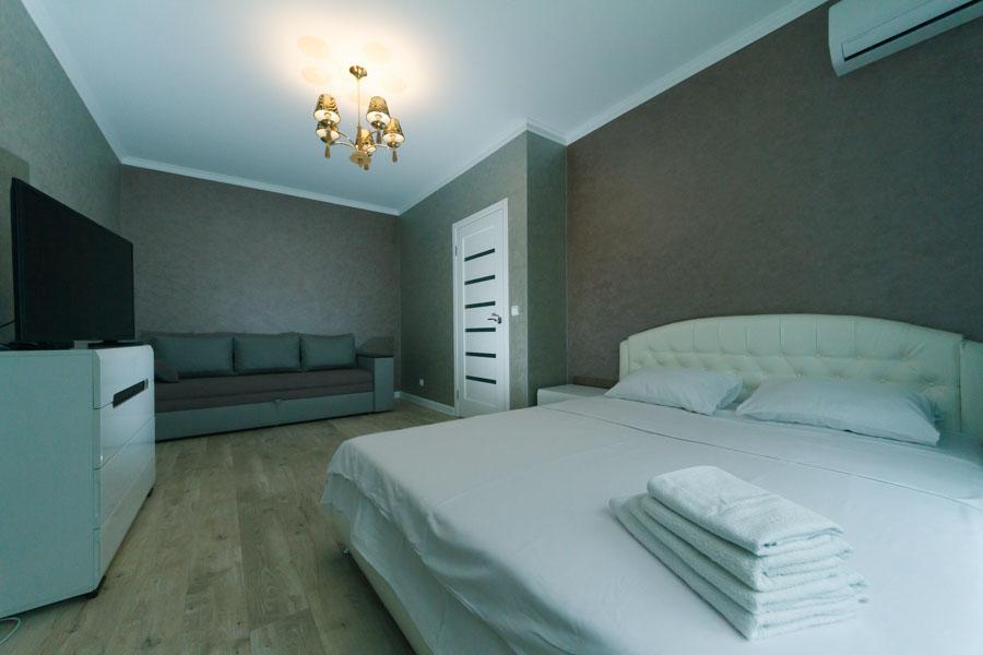 Apartamento Sofii Rusovoi 3V Kiev Exterior foto